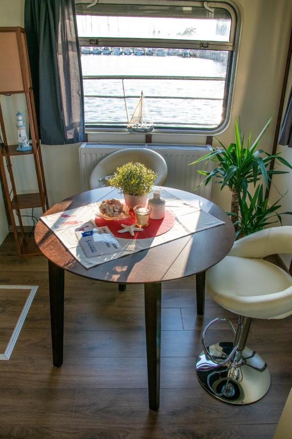 Ferienwohnung Island-dreams Hausboot Cecilie Schleswig Exterior foto